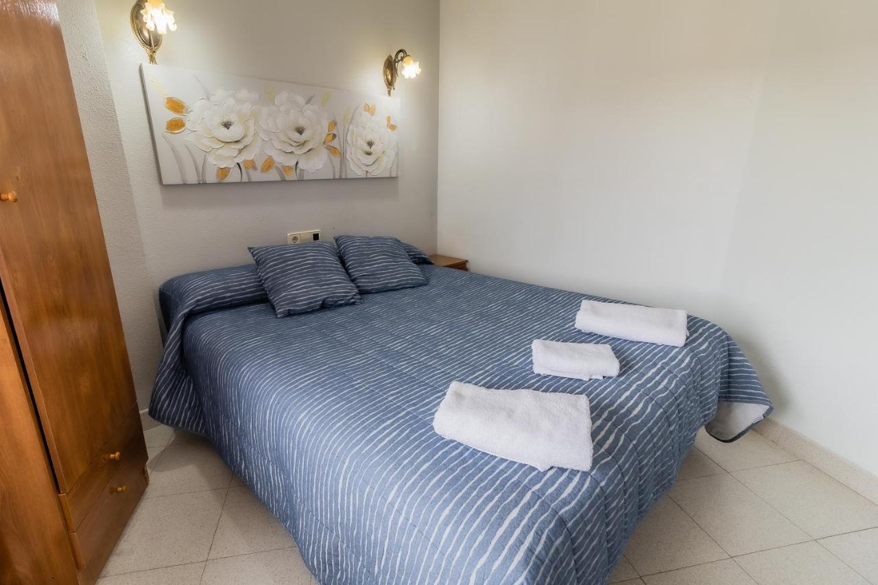 Hostal - Restaurante La Buena Villa by Vivere Stays Villalonquéjar Esterno foto